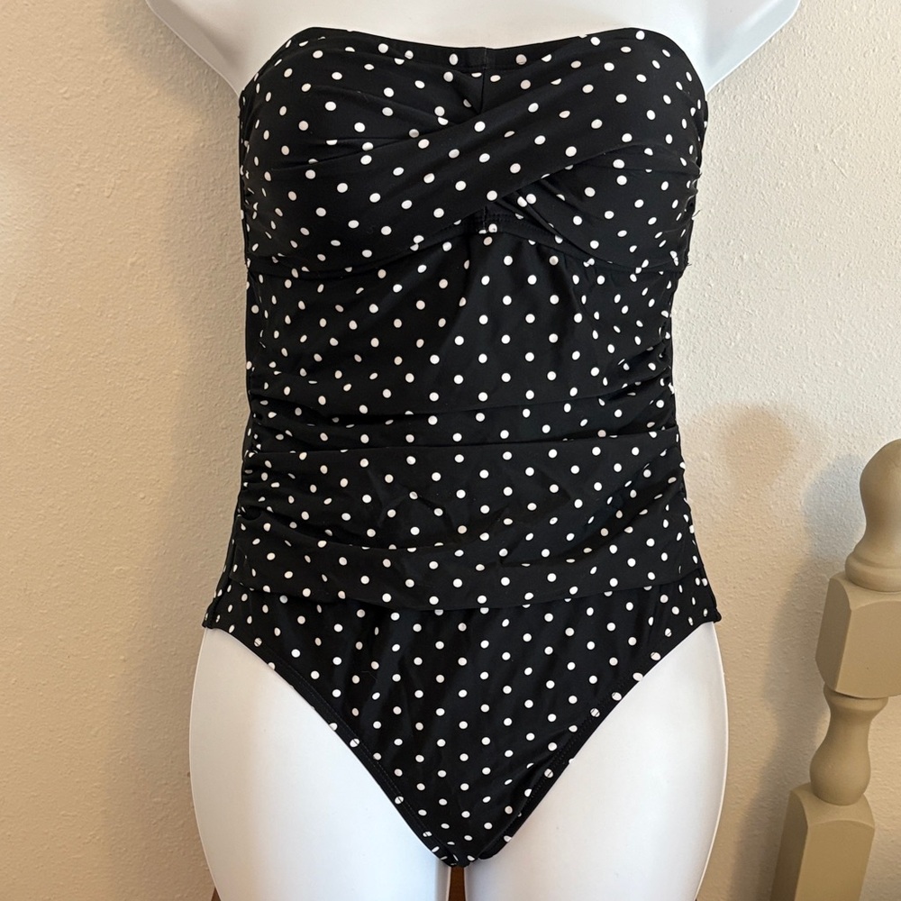 Black and White Polka Dot Swimsuit